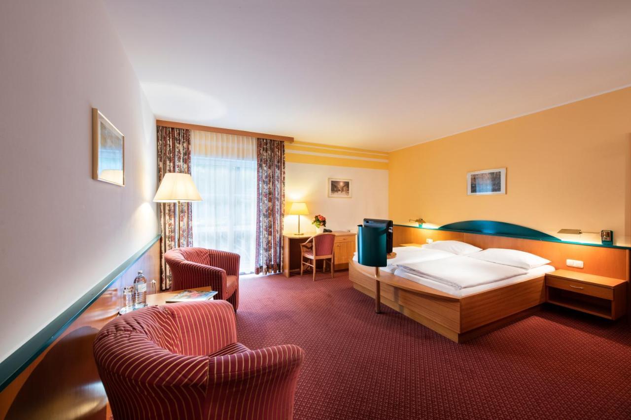 Parkhotel Zur Klause Bad Hall Eksteriør bilde