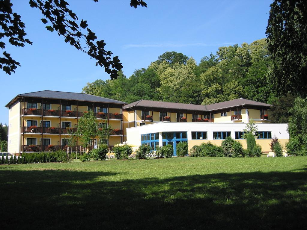 Parkhotel Zur Klause Bad Hall Eksteriør bilde